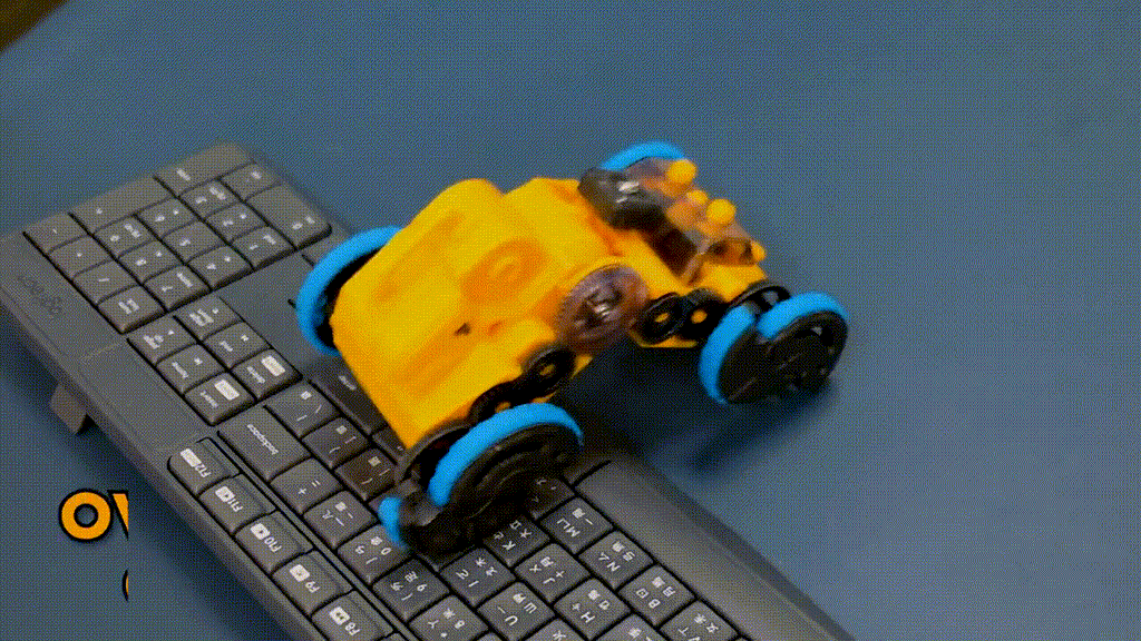 T-Space COLLINS: The Amazing Obstacle-Climbing STEAM Robot